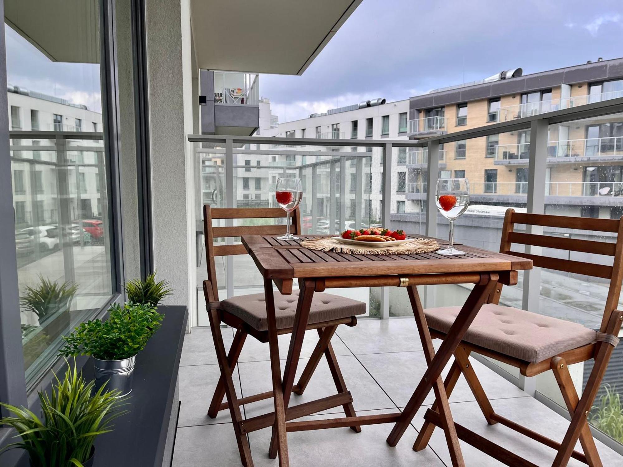 Ferienwohnung Ina Rent - Przystan Letnica Danzig Exterior foto